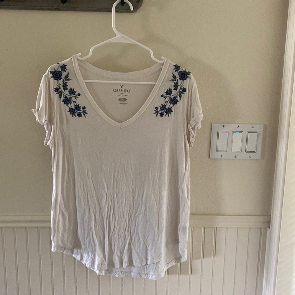 American Eagle Outfitters soft and sexy t shirt.